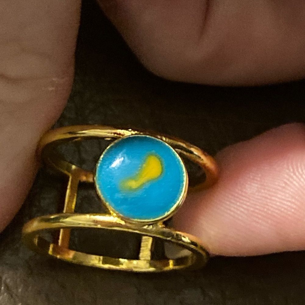 Simplistic Double Band Circle Ring - Picture 7 of 10